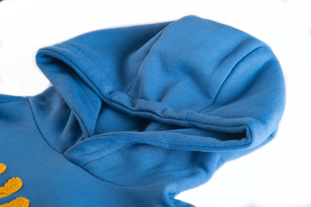 "Kindertrui Someone JACKSON-SB-16-I - label en halslijn"