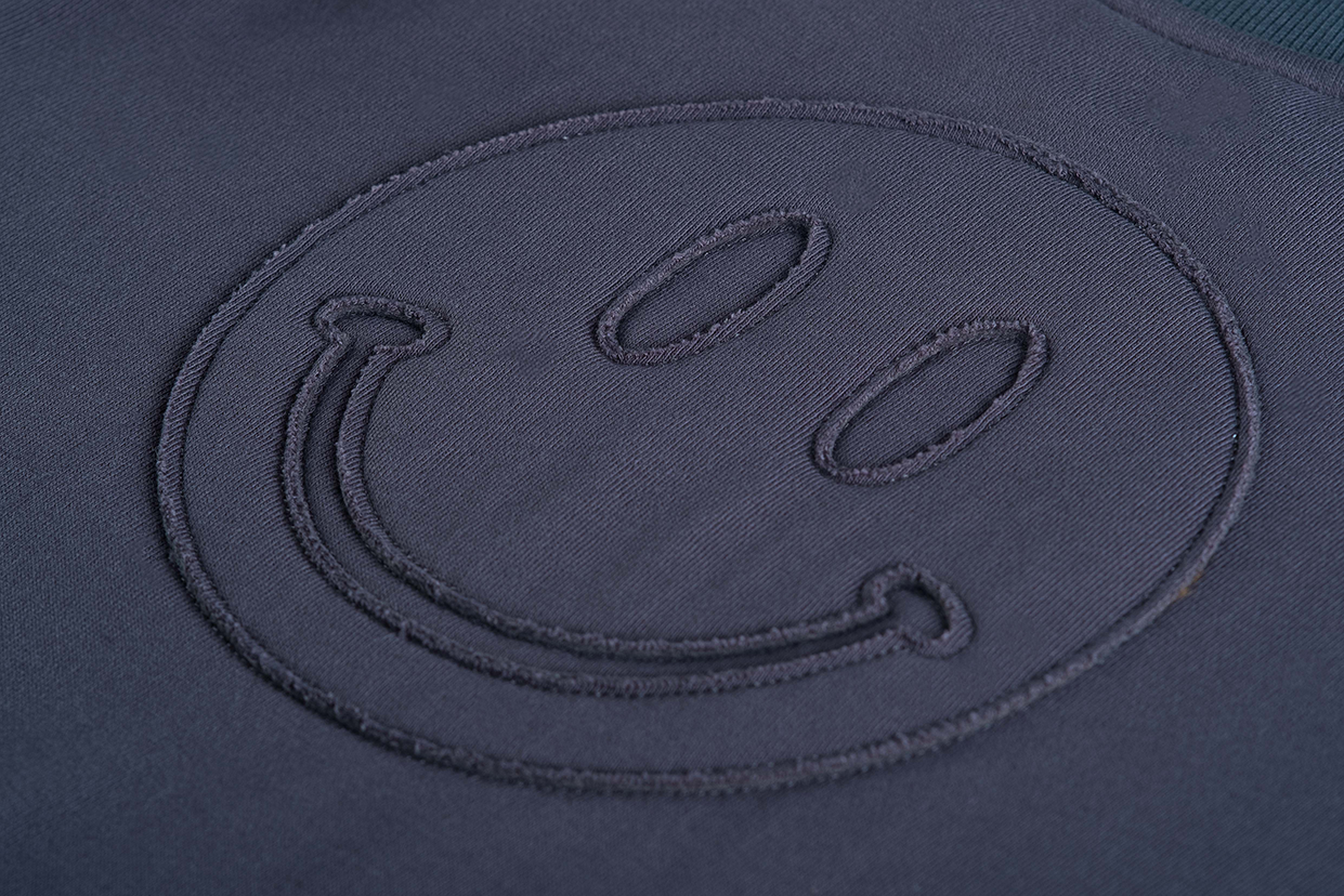 "Kindertrui Someone XEBO-SB-16-J - label & afwerking"