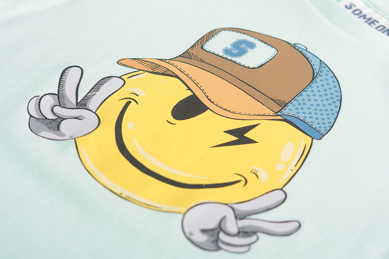Someone T-Shirt Aaron-SB-02-D smiley voorzijde detail