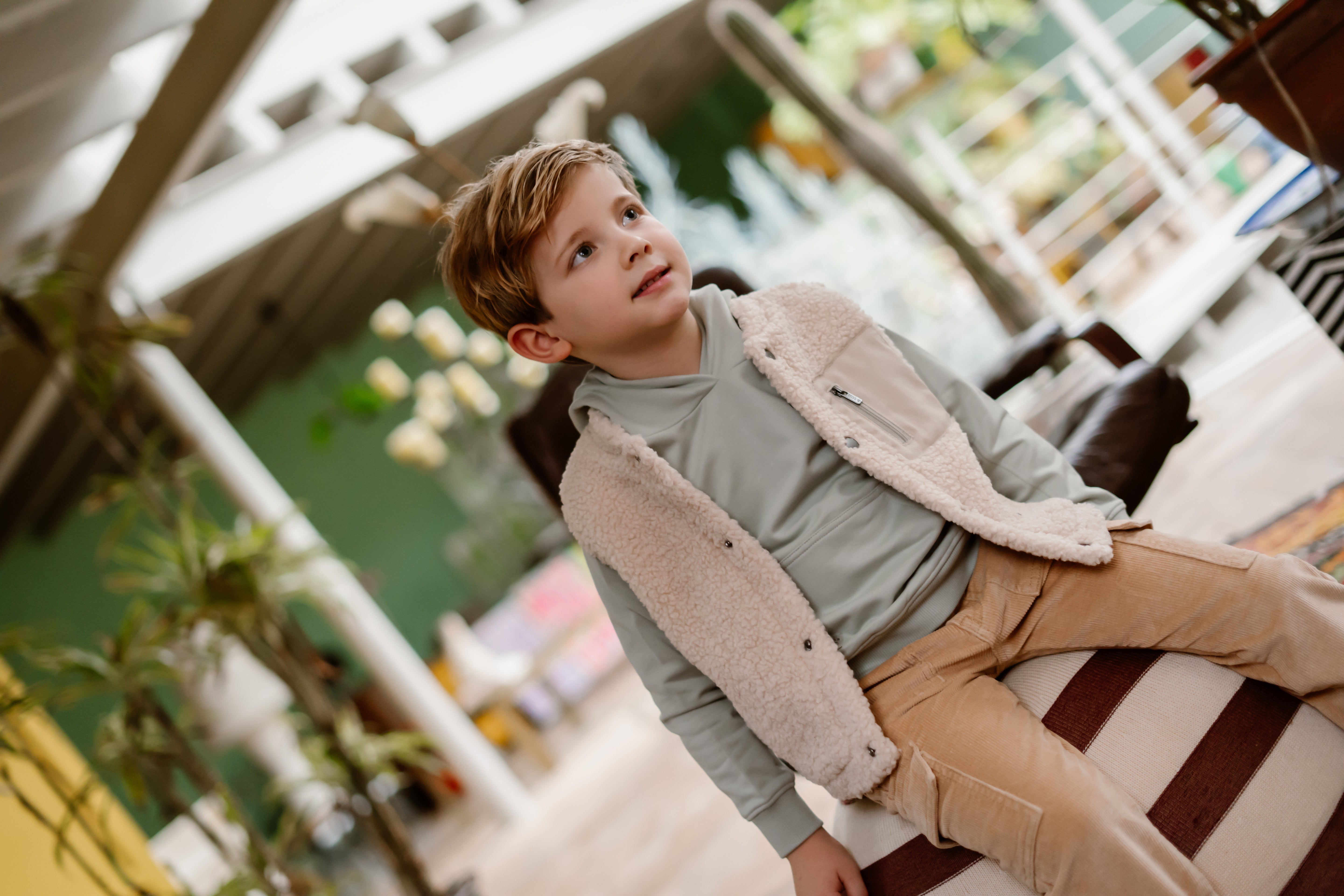 DAILY7 Corduroy Pants - Light Chestnut sfeer foto