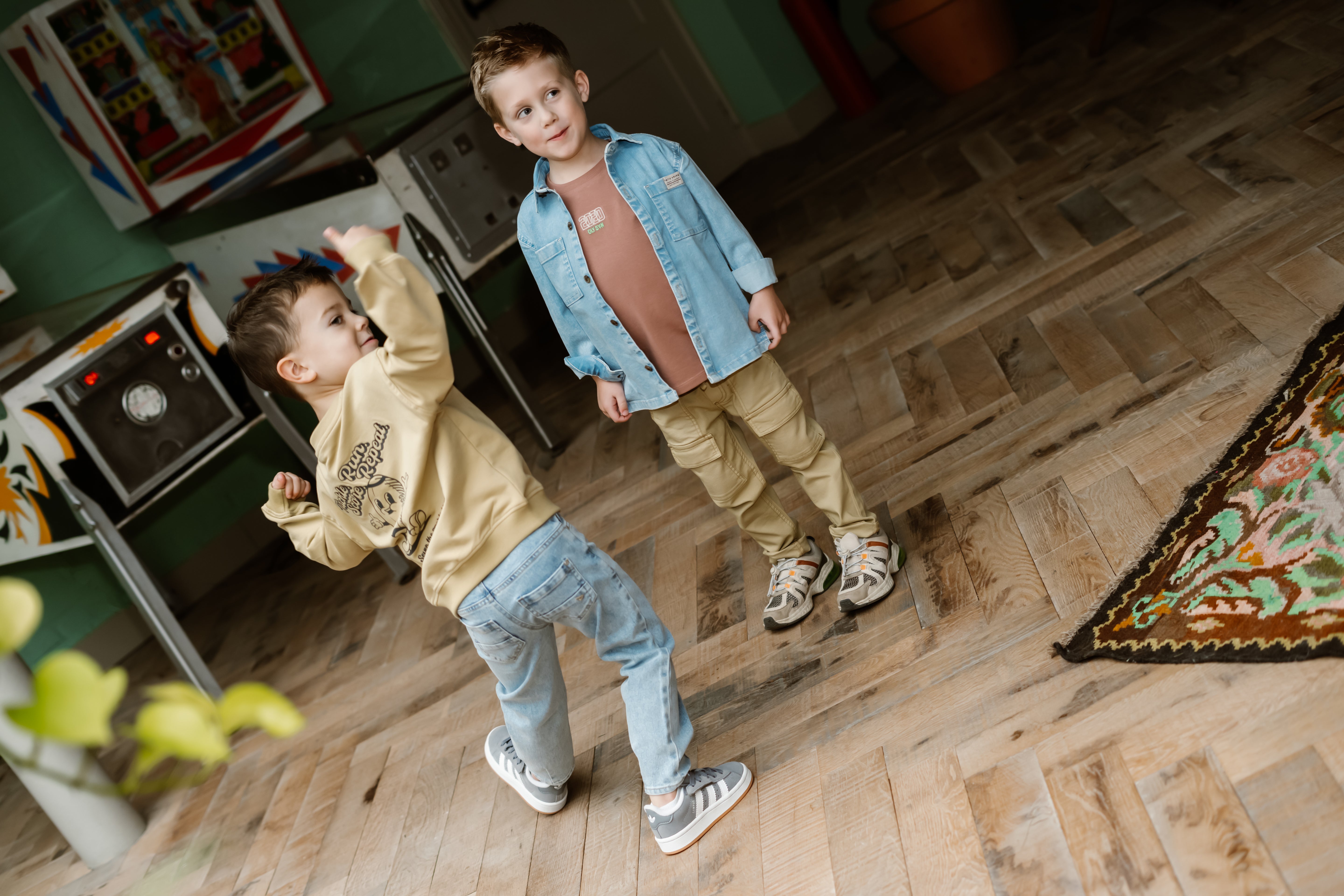 DAILY7 Denim Shirt Backprint - Denim sfeer foto