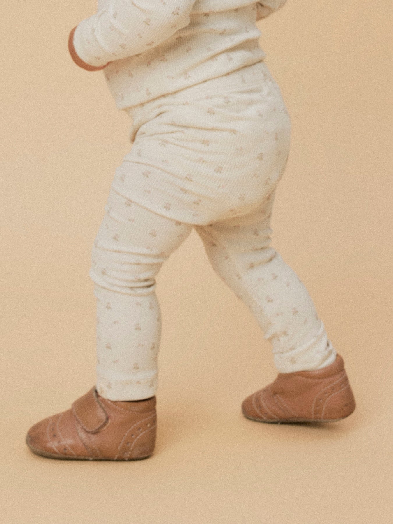 Lil' Atelier Slim Legging Noos - Turtledove Flower detail
