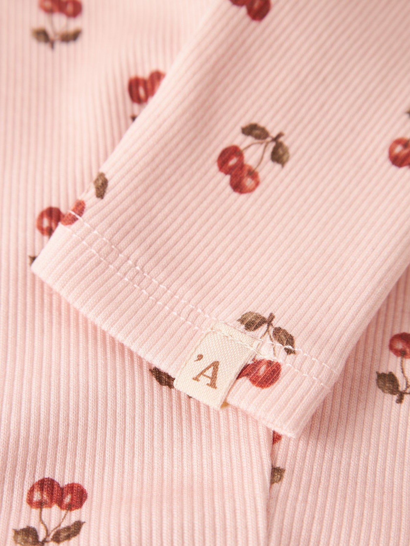 Lil' Atelier Elf Slim Legging Noos - Silver Peony Cherry detail