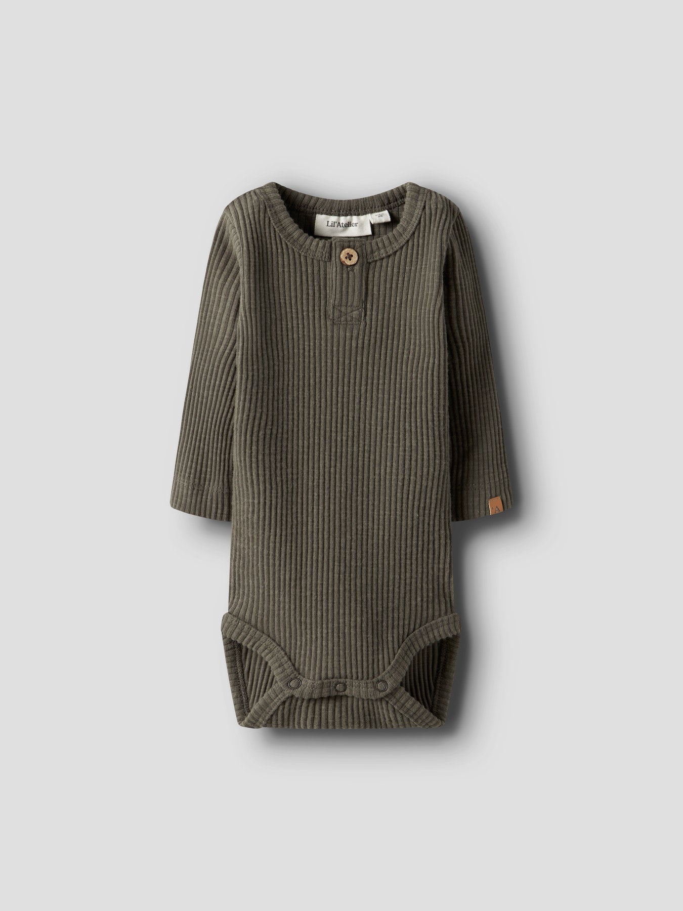Lil' Atelier Mal LS Slim Body - Sea Turtle voorzijde