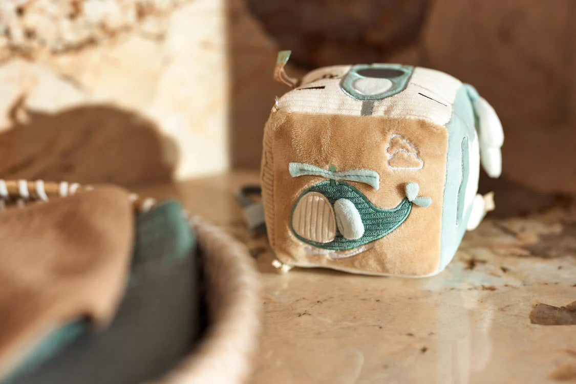 Jollein Activiteitenkubus On The Go Detail