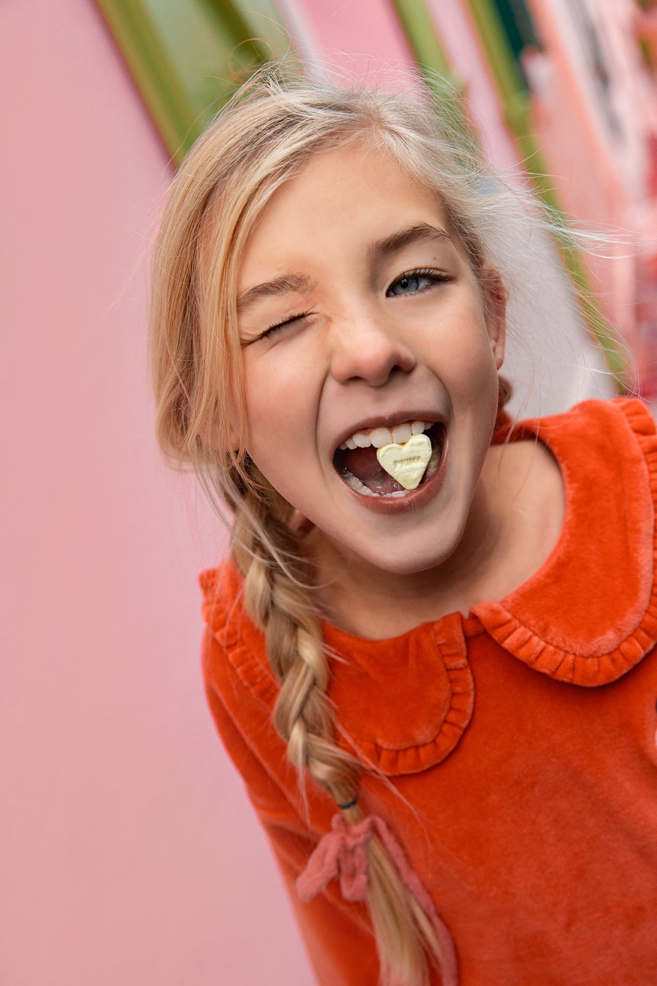 Sproet & Sprout Sweatshirt Velvet Ruffle Collar Sfeerfoto Aan