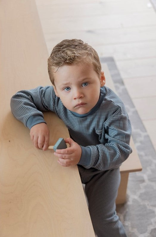 Feetje Pyjama ijs blauw sfeerfoto