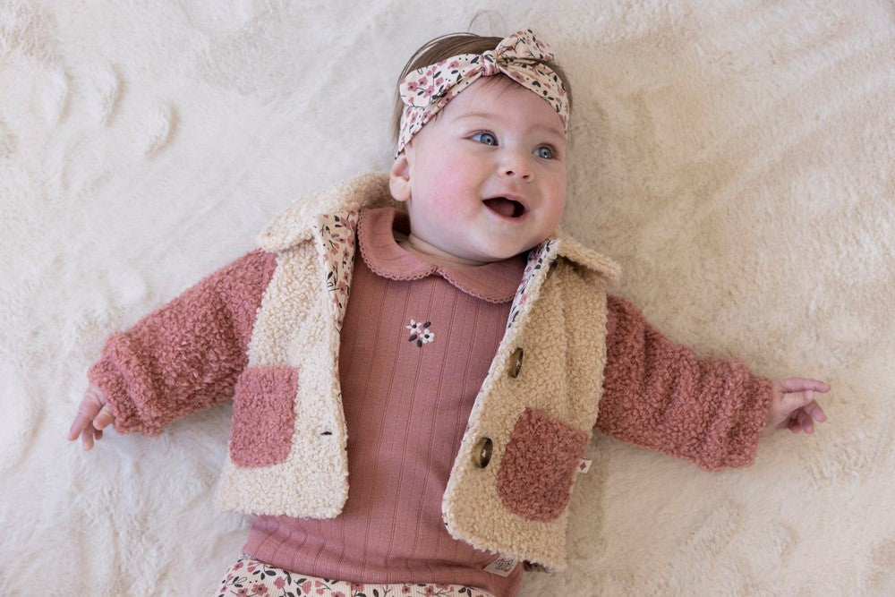 Feetje Bouclé Jasje - Woodland Bloom Jasje Aan