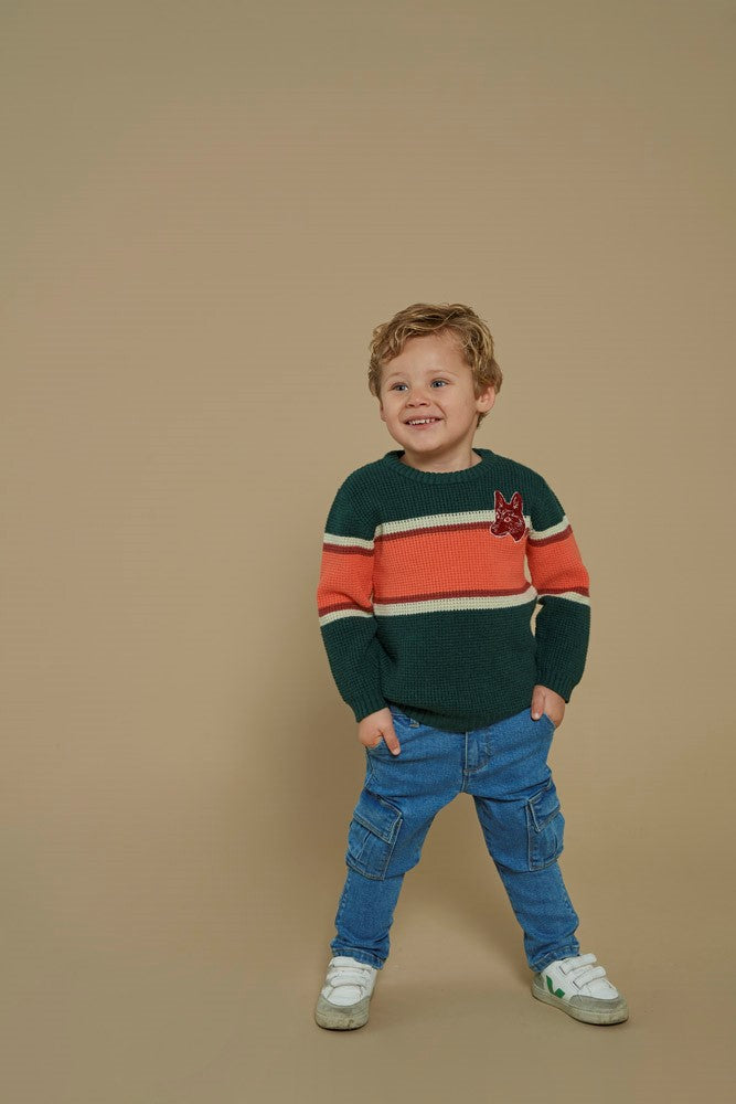 Sturdy Sweater Gebreid - Chasing Trails Sfeerfoto Trui Aan