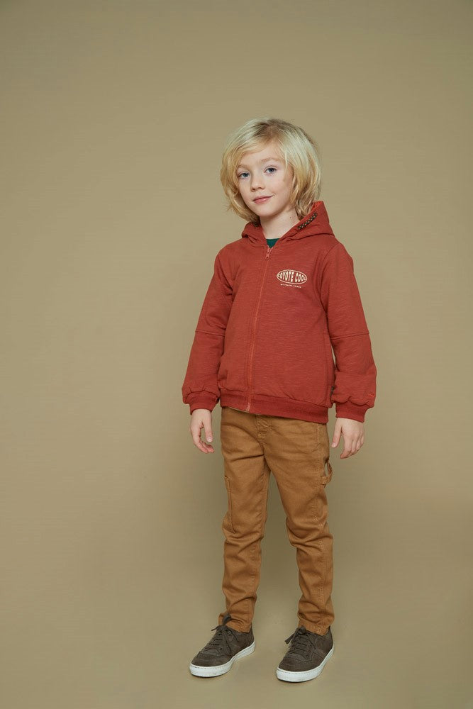 Sturdy Sweatvest met Capuchon - Chasing Trails Sfeerfoto Vest Aan