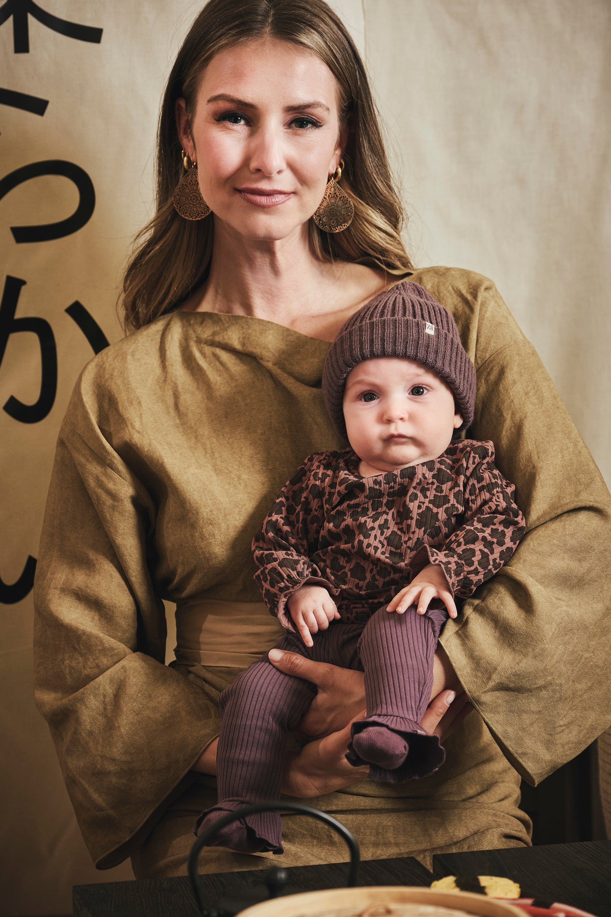 Z8 Perla Tricot Rib Longsleeve - Amber Brown/AOP Sfeerfoto