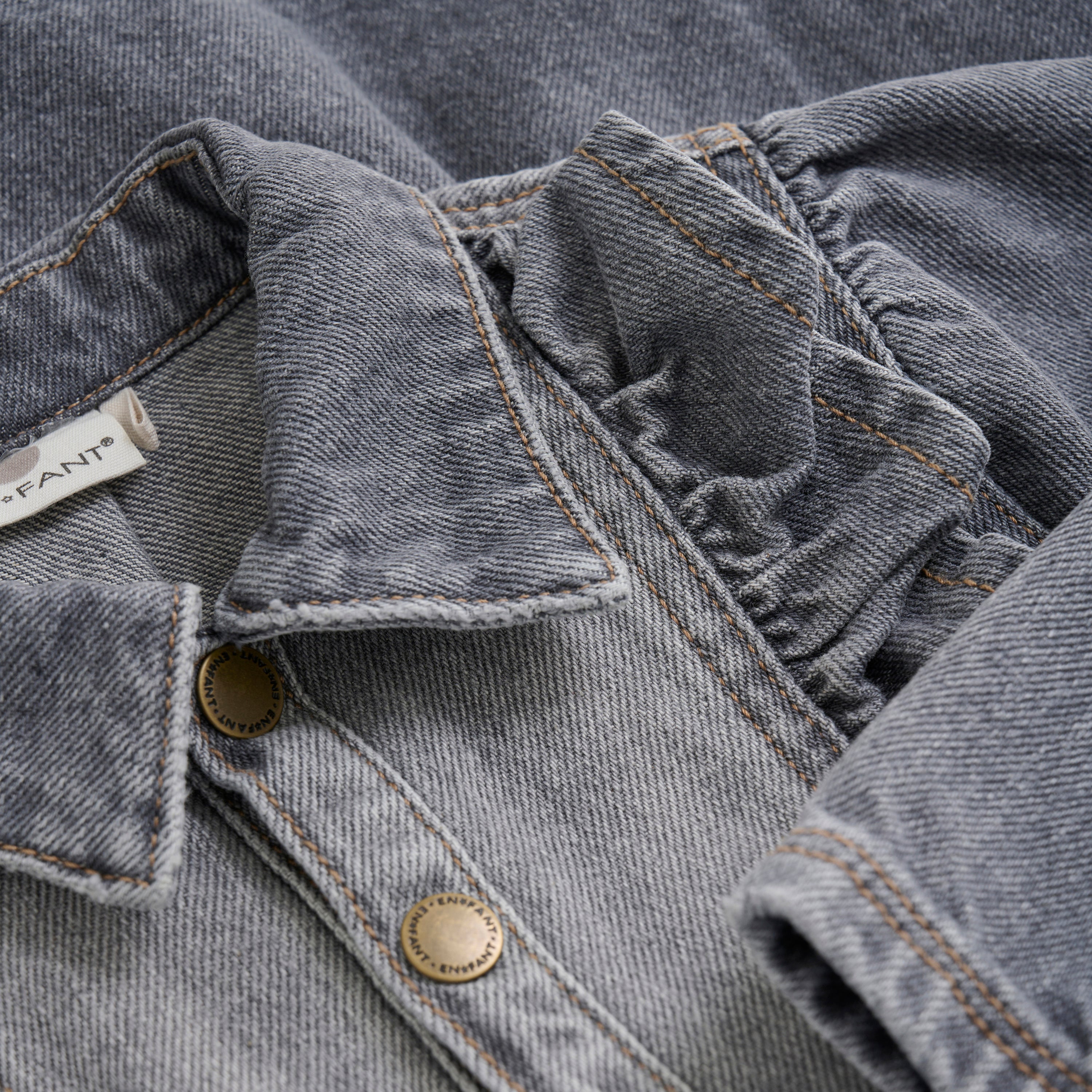 En Fant Dress Denim  - Light Grey Denim Detailfoto