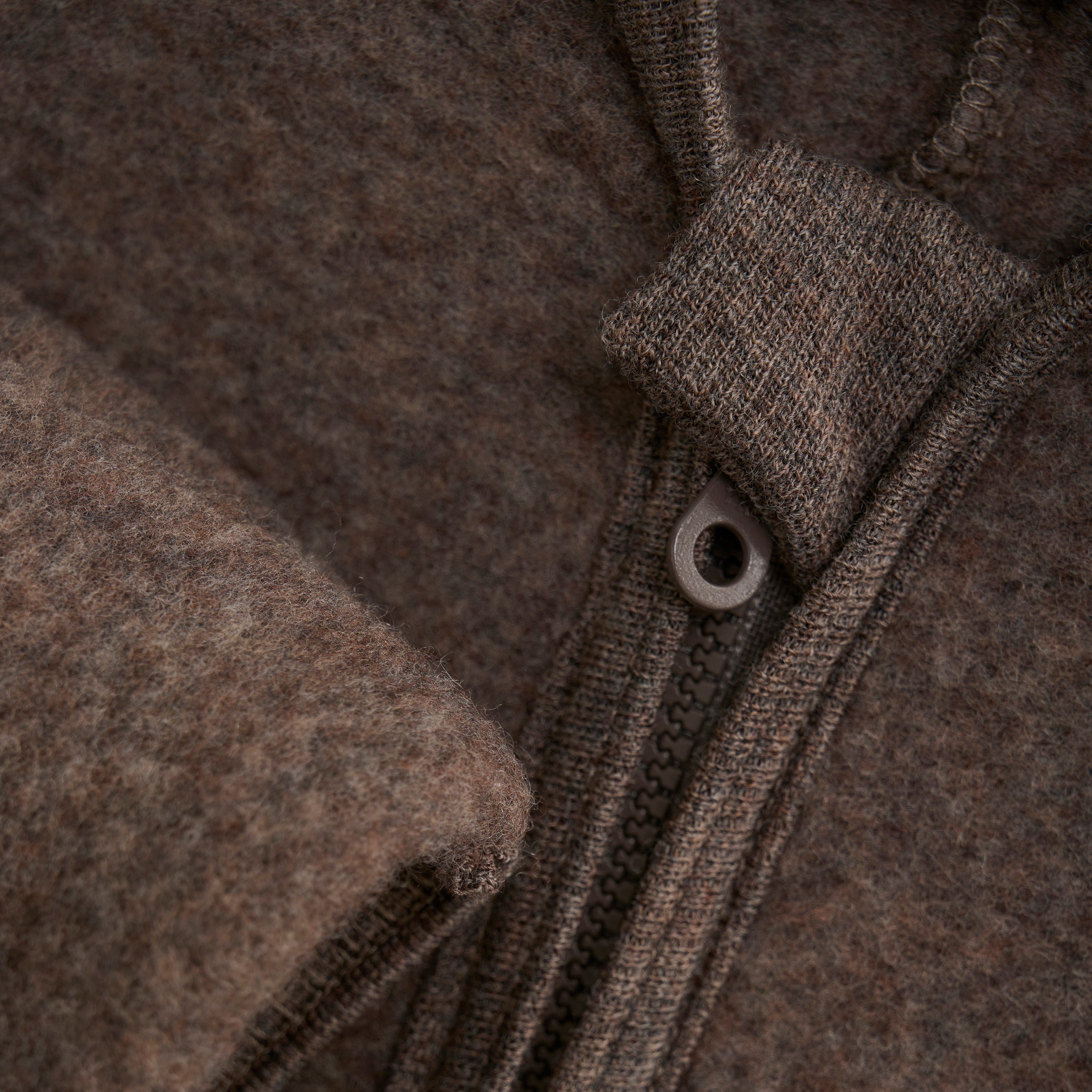 Huttelihut Pram Suit Wool Fleece - Brown Melange Detailfoto rits