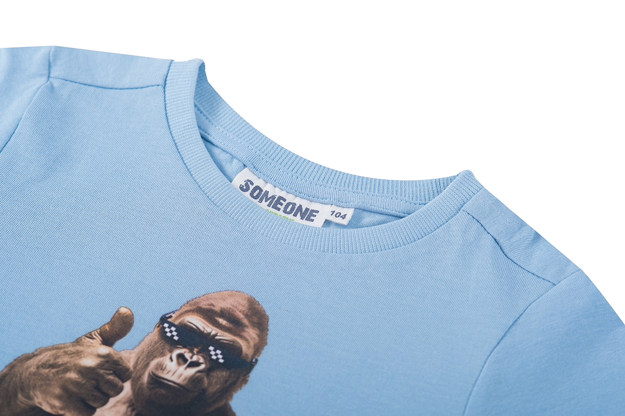 Someone T-Shirt Dries-SB-02-C detail