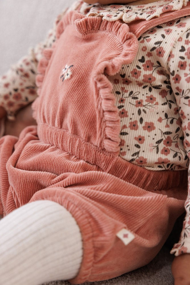 Feetje Tuinbroek Kort Velours Rib -Woodland Bloom Foto Pakje Aan