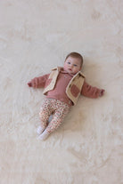 Feetje Bouclé Jasje - Woodland Bloom Jasje Aan