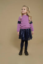 Jubel Sweater - Wild Soul in Violet, met sprankelende sequins van 100% polyester, onderdeel van de Wintercollectie 2025 Sfeerfoto Sweater Aan