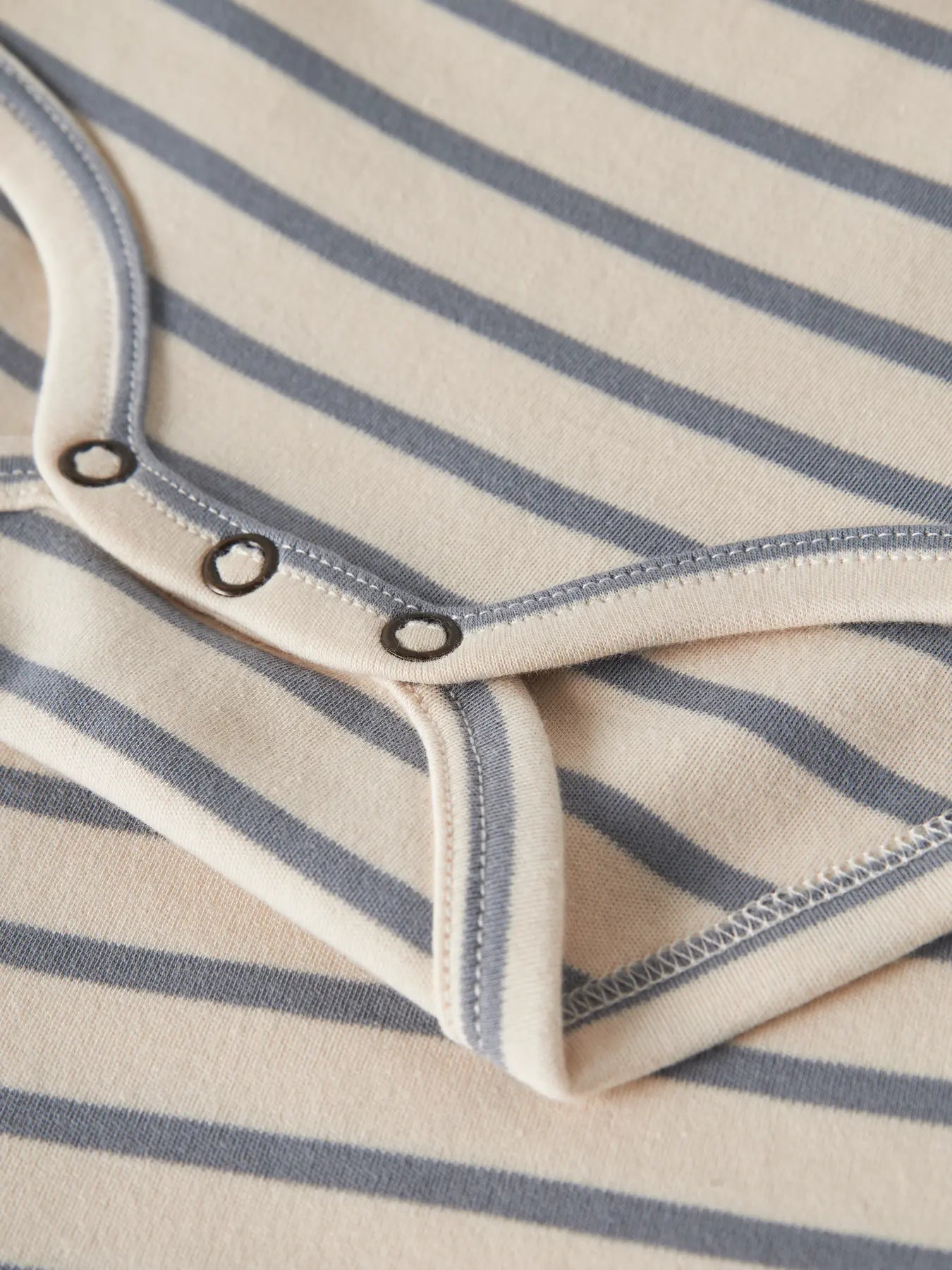 Lil' Atelier Reg Body - Turtledove Tradewinds detail