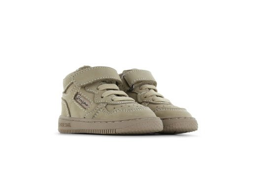 Shoesme Taupe Basket Sneakertje aanzicht paar