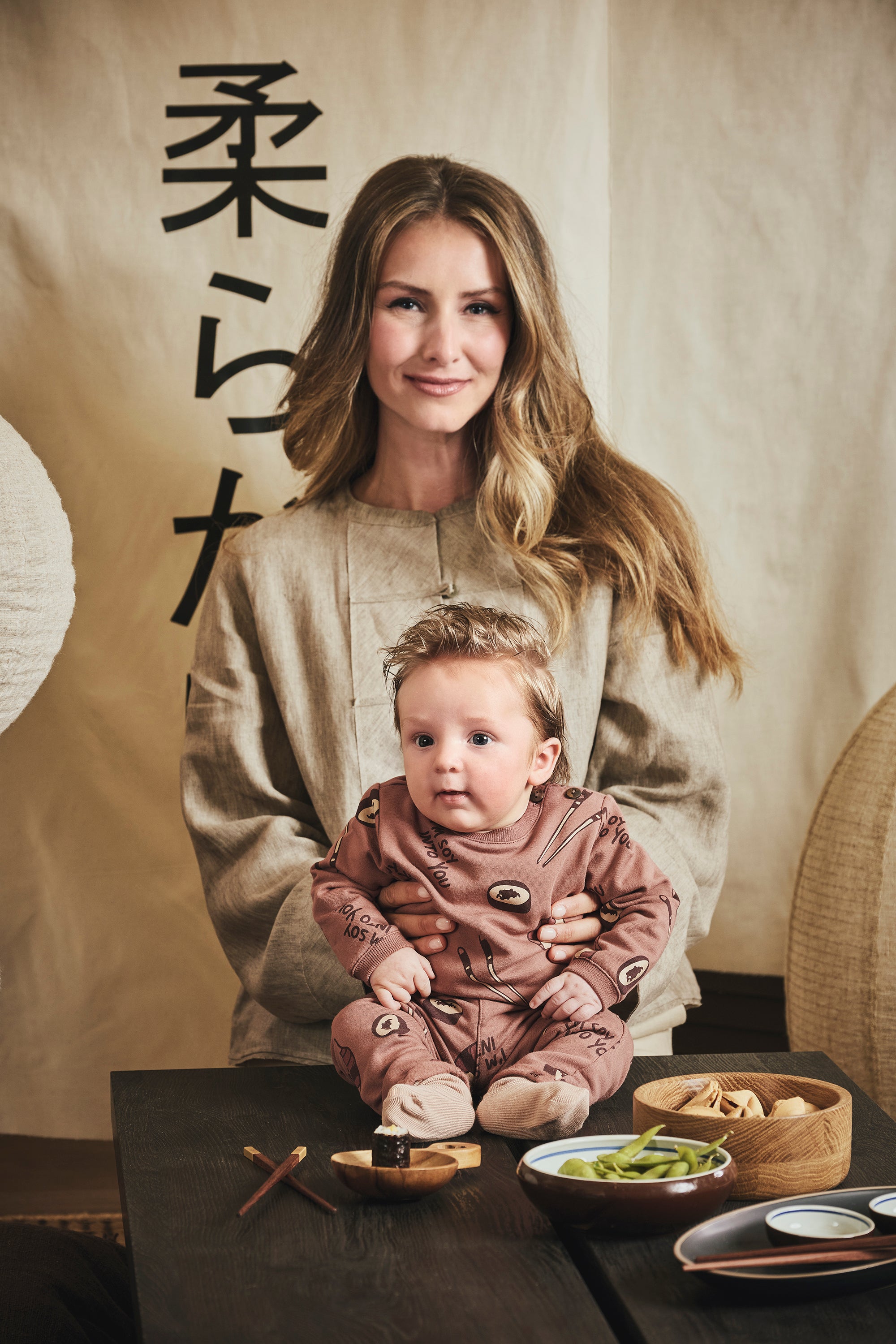 Z8 Ramy Sweater - Amber Brown/AOP Sfeerfoto